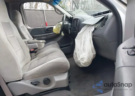 2001 Ford F-150 Xl/Xlt z USA, uszkodzony, nr VIN 1FTRF17L21NB60803